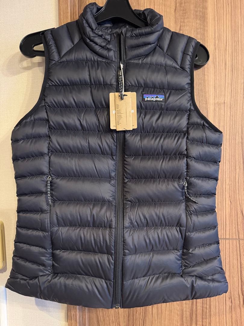 パタゴニア　ウィメンズ・ダウン・セーター・ベスト　Sサイズ