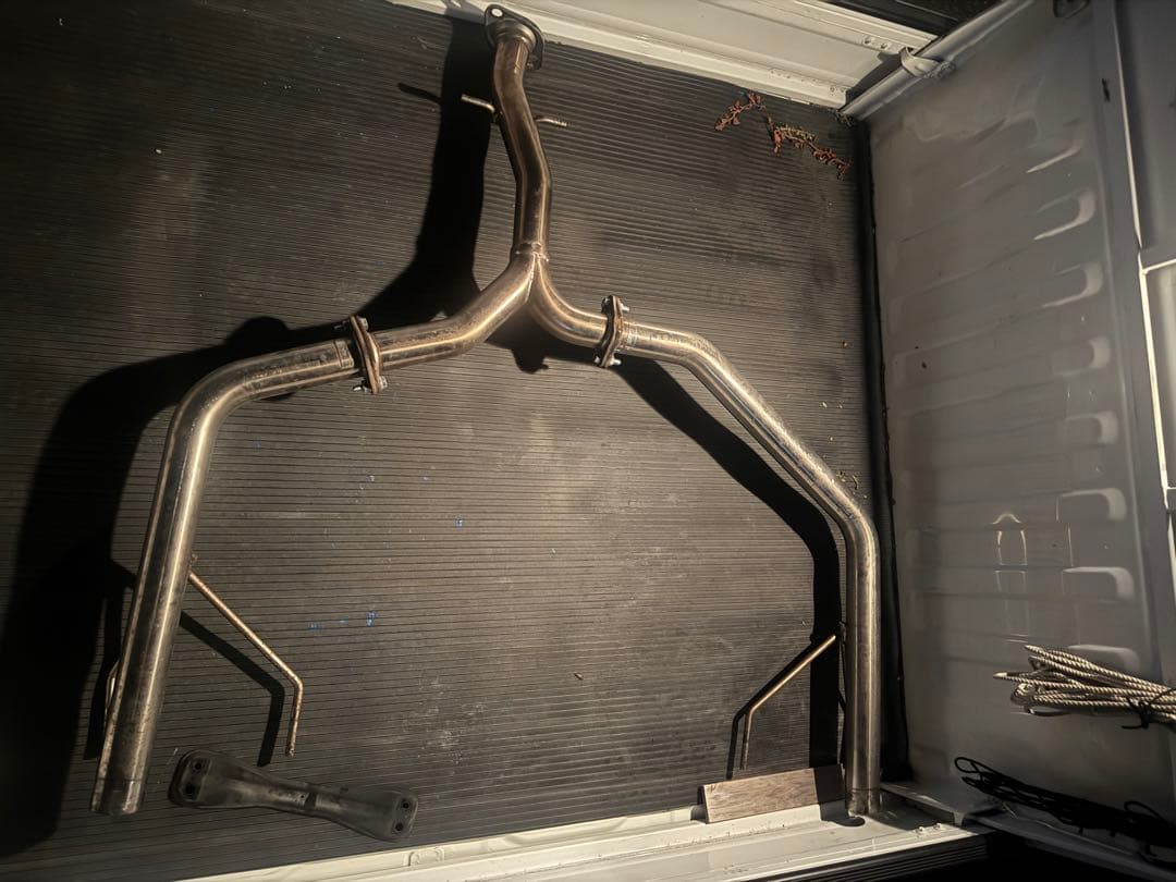 18、20クラウン　マフラー　リアピース