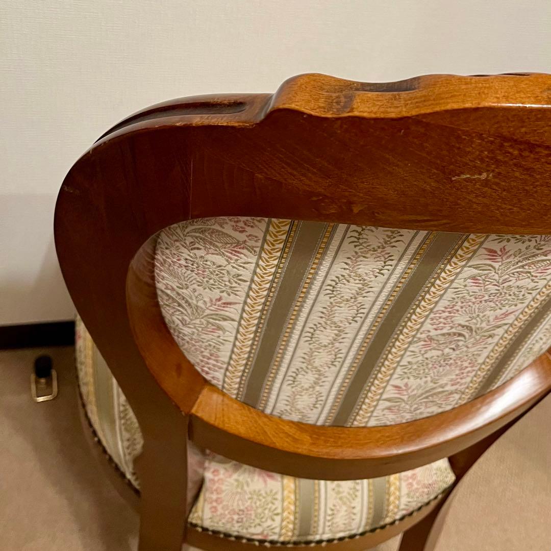 【美品】イタリア家具 リベット打ちダイニングチェア 猫脚 ロココ調　即購入歓迎！