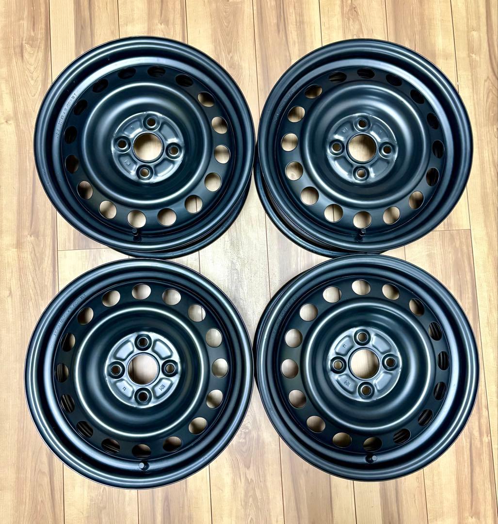 T*A様 アクア10系　純正スチールホイール　15インチ5.5J+45 マッドブ