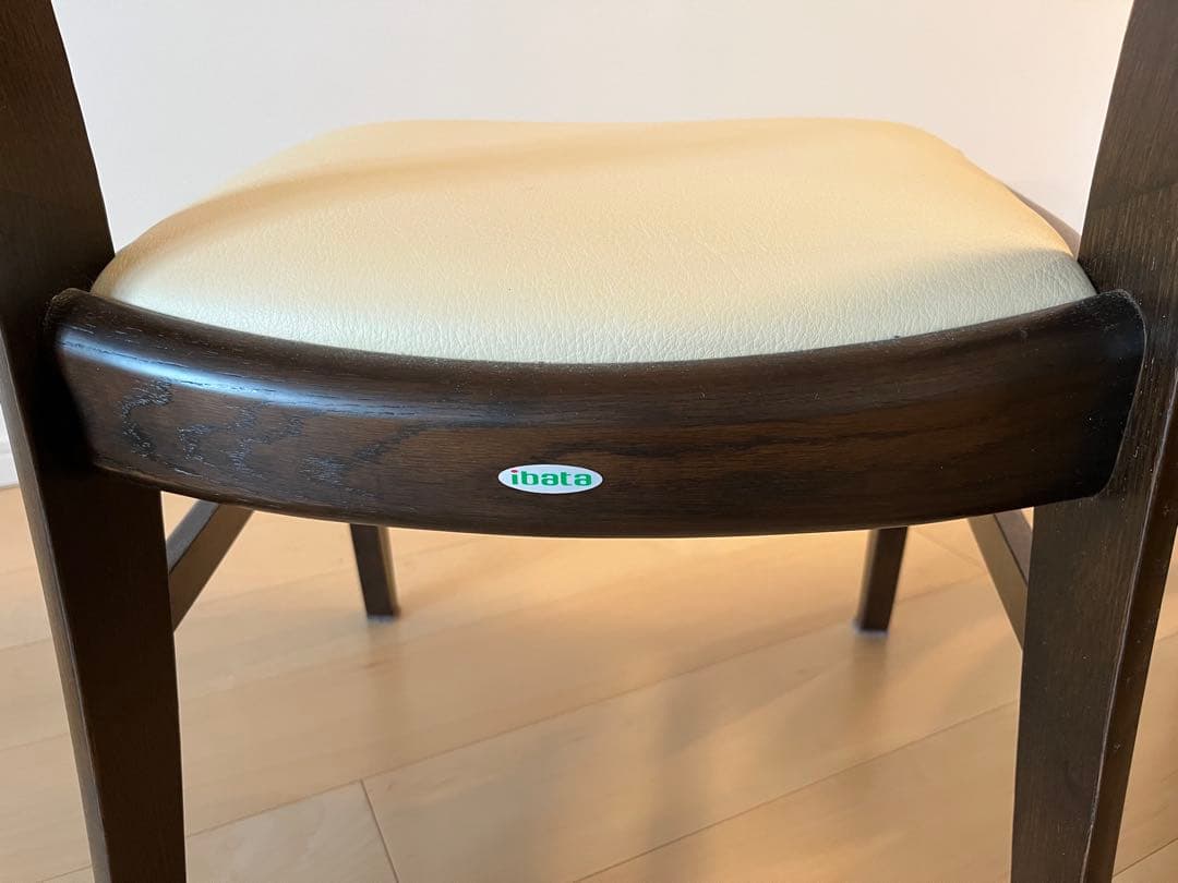 みみibata 飛騨家具　ダイニングチェア　4脚あります　定価29925円