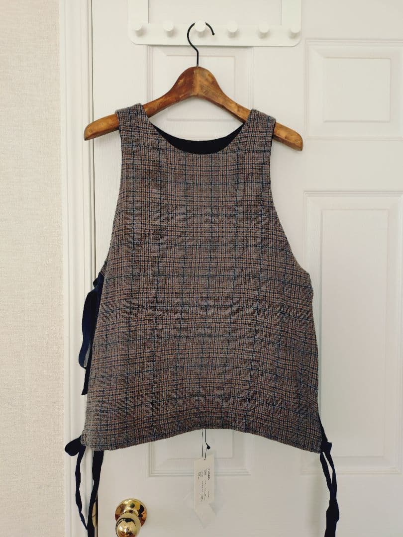 ヴェリテクール　グレンチェックリバーシブルベスト　vc-2806　試着のみ