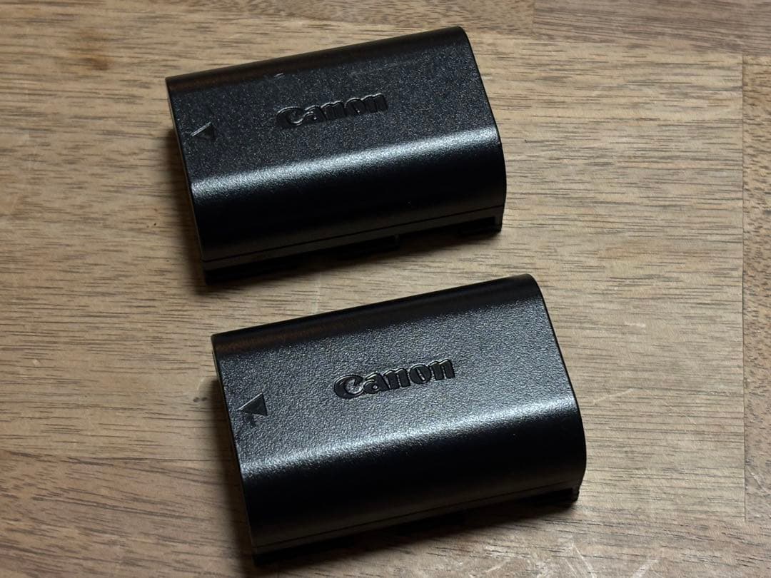 g*9様 Canon EOS 5D Mark II 一眼レフカメラ