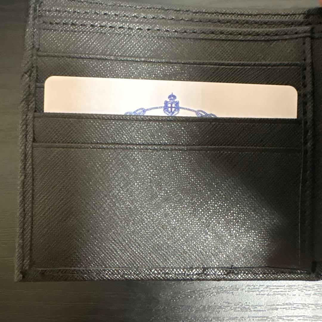 PRADA 二つ折り財布 レザー