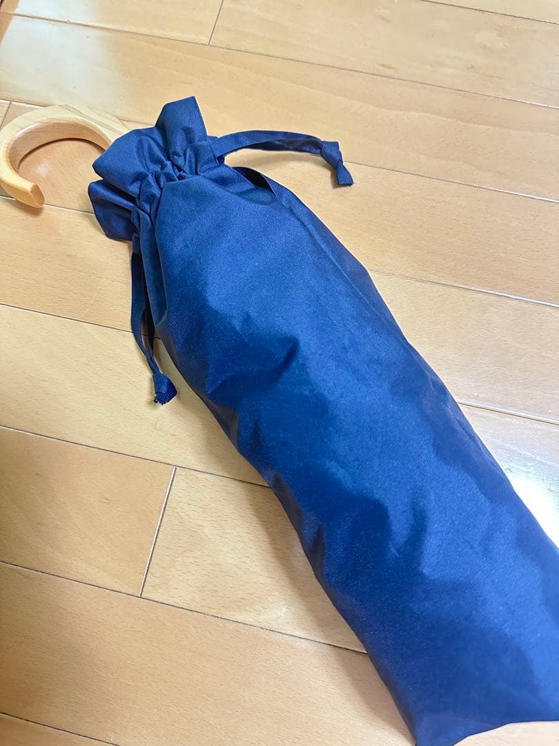サンバリア　折りたたみ日傘　２段折 フリル　ネイビー