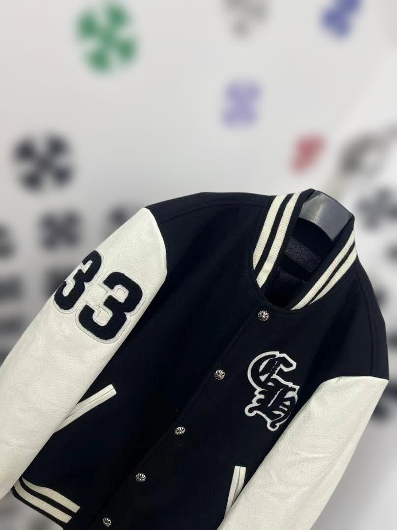 刺繍ロゴ付きスタジャン ブラック/ホワイト