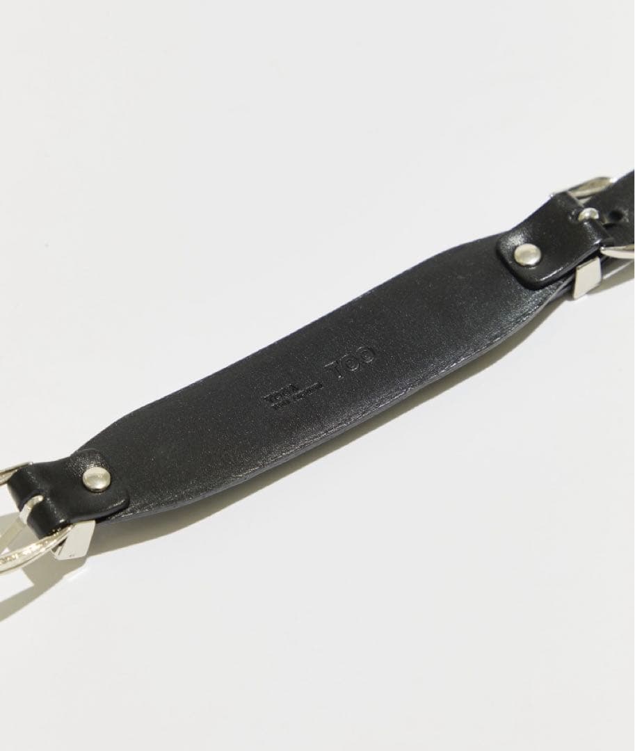 【TOGA PULLA】Double buckle bangle