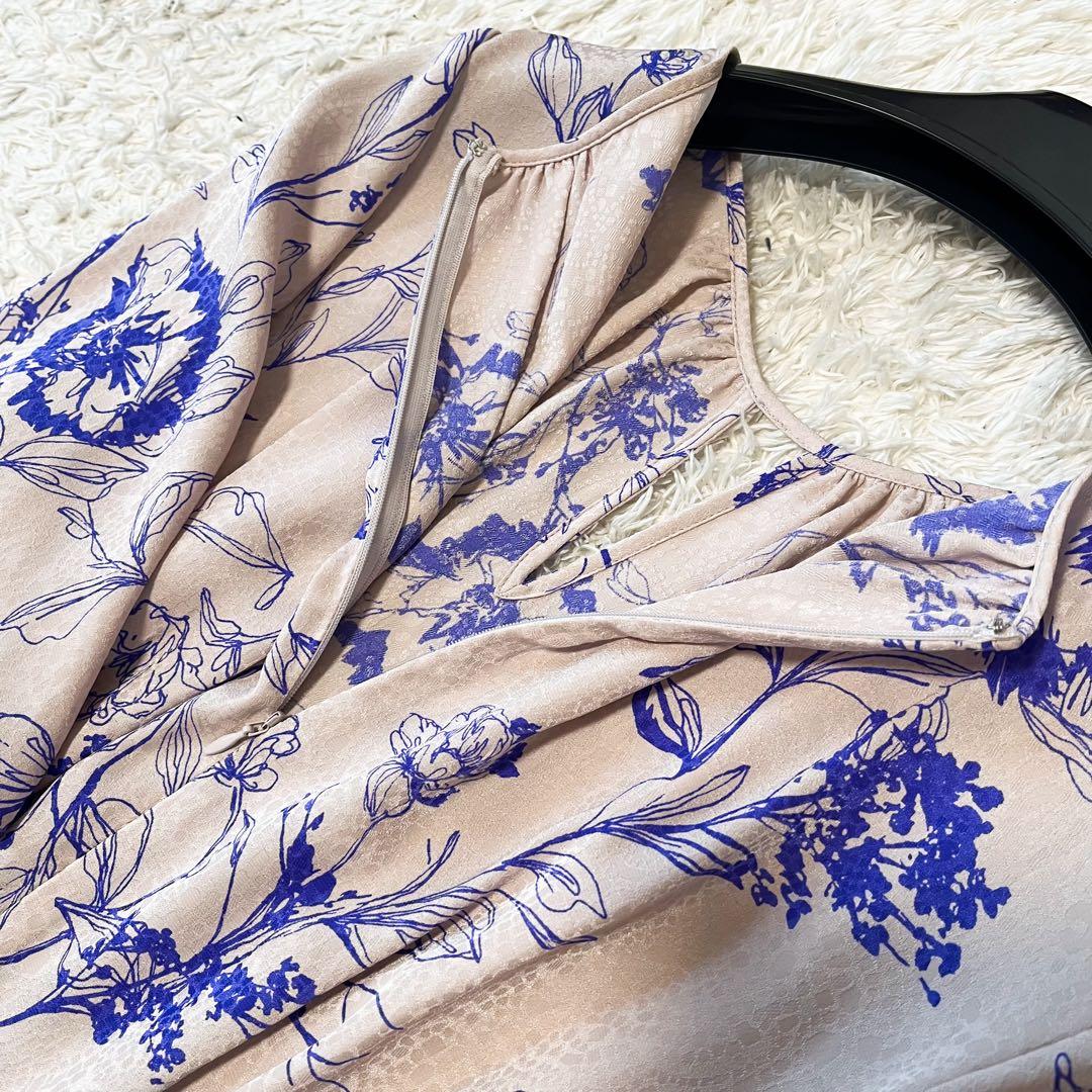 23年 ピンキーアンドダイアン　ボタニカルプリントマーメイドワンピース