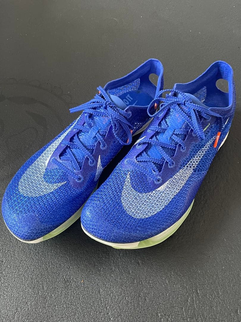 ナイキ中長距離用スパイクエアズーム　ビクトリー28cm美品