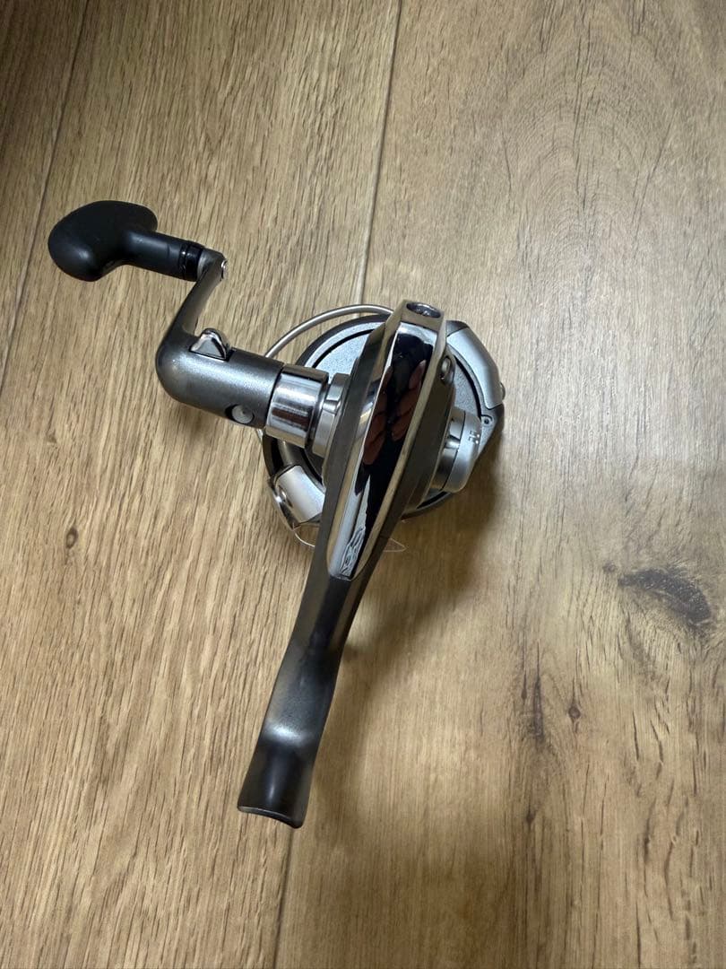 Daiwa トライソSHOX2500ＬＢＤ