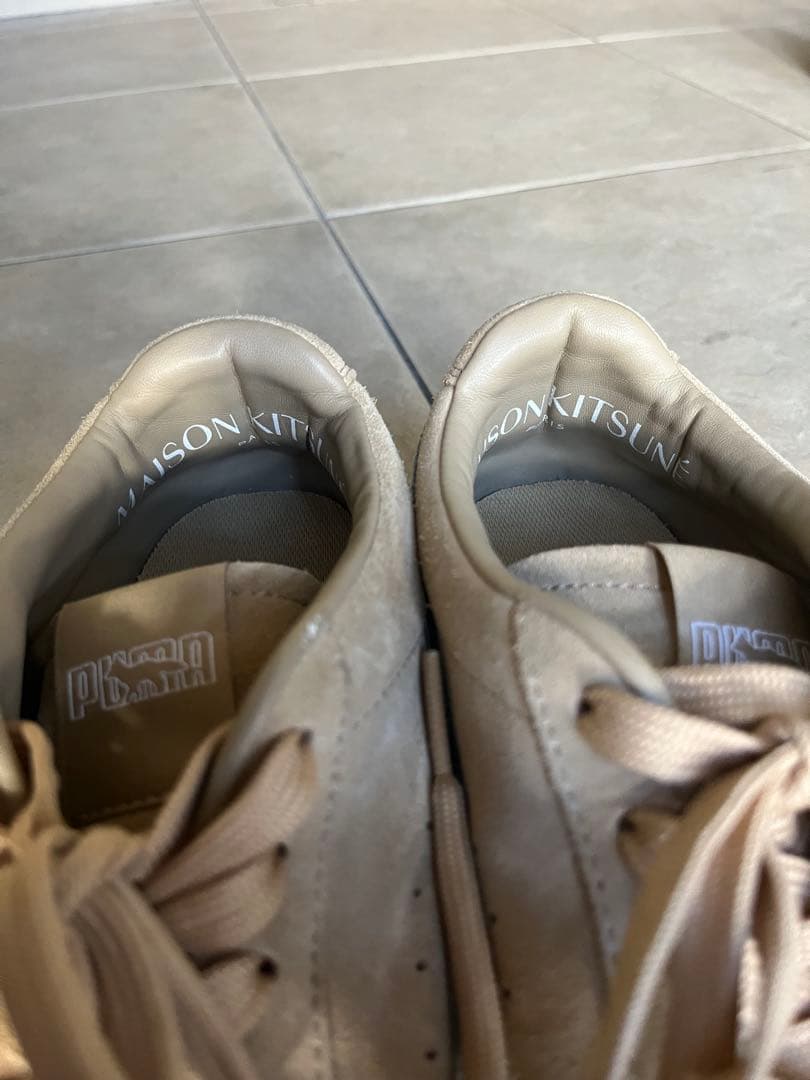 PUMA × Maison Kitsune スエードスニーカー