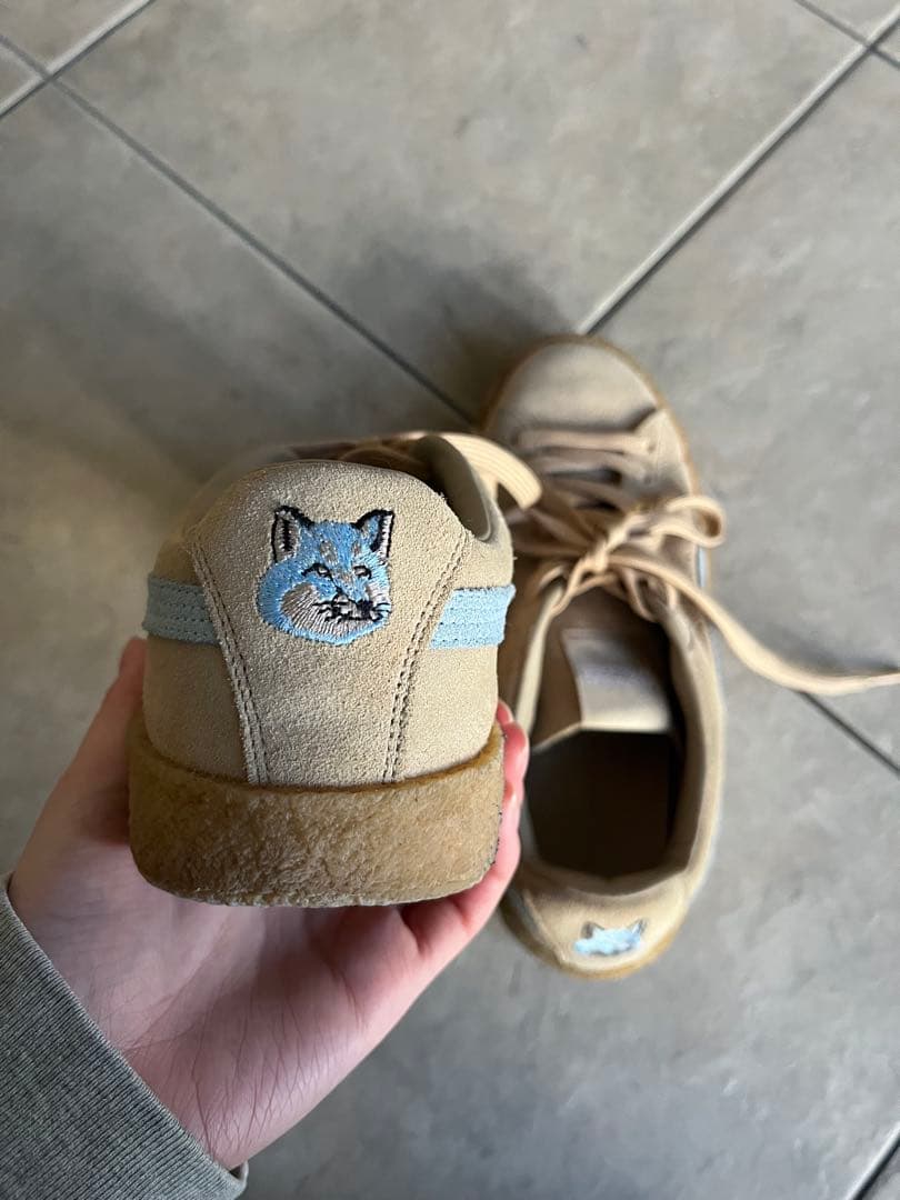 PUMA × Maison Kitsune スエードスニーカー