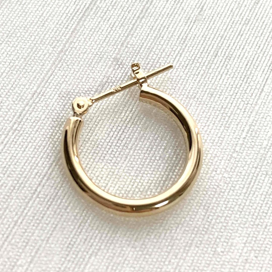 18金【2×15mm 定番フープピアス 】イエローゴールド K18刻印入 新品！
