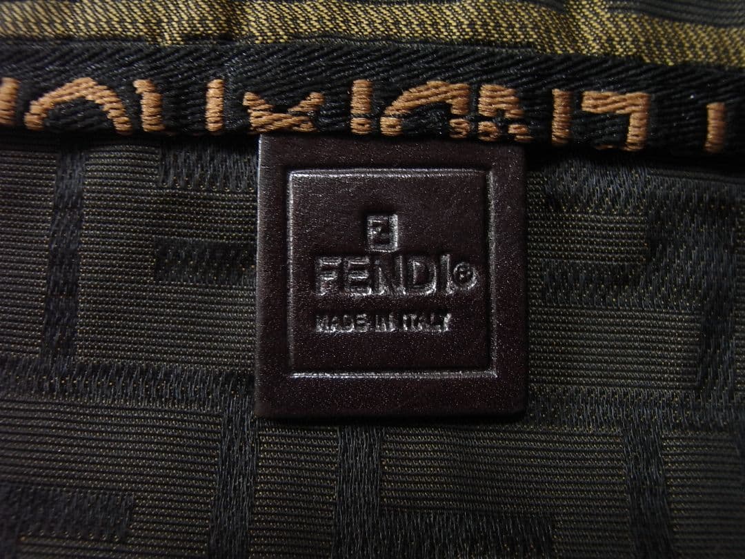 ☆HIMEKO様専門☆FENDI 折り畳みトートバッグ