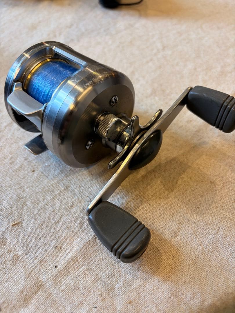 Daiwa 203（Millionaire CV-Z）日本製 右巻き