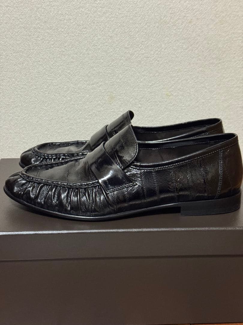 THE ROW ソフトローファー(イールスキン)