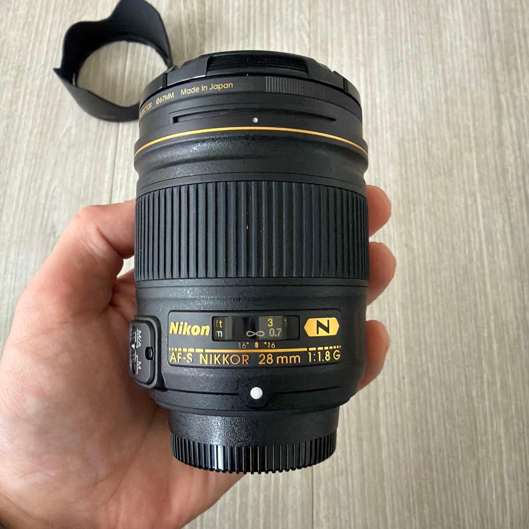 Nikon AF-S NIKKOR 28mm f/1.8G レンズ ニコン