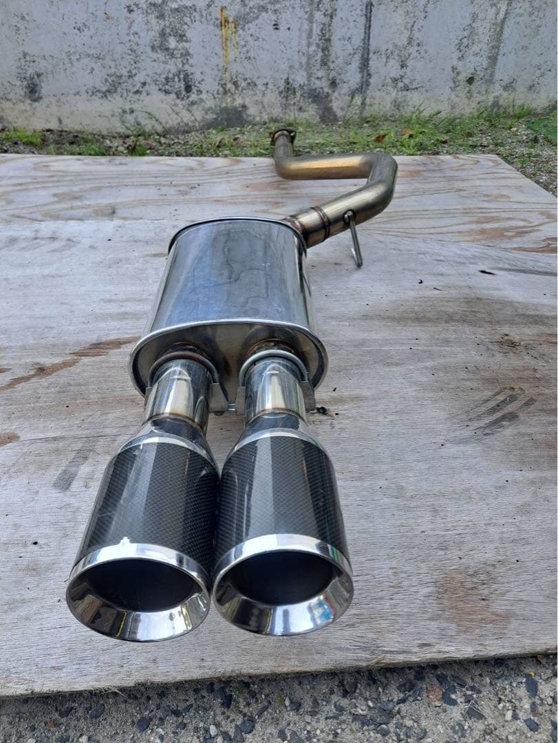 ホンダ・オデッセイ用リヤマフラー