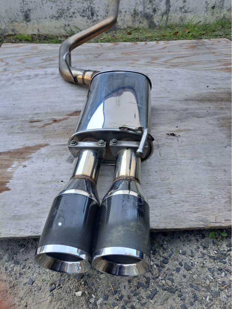 ホンダ・オデッセイ用リヤマフラー