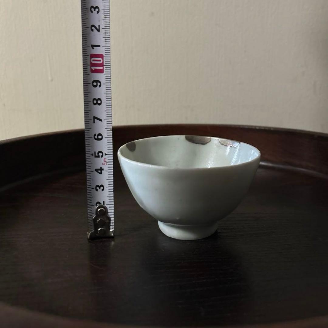 李朝盃　白磁　堅手　ぐい呑み　骨董　アンティーク.古美術.骨董.酒器.韓国骨董.