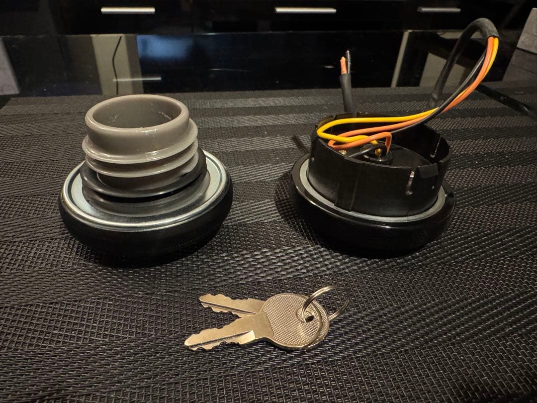 ハーレー フューエルゲージ フューエルキャップ