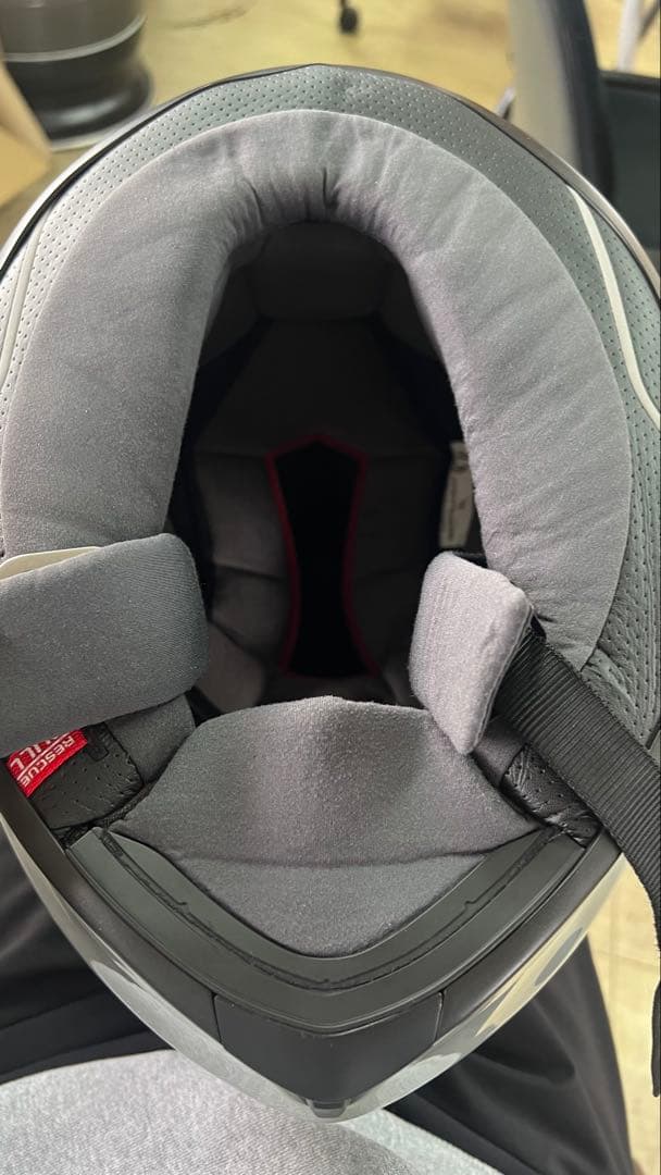 AGV K6 ナルドグレー　アジアンフィットMサイズ　純正ミラーシールド