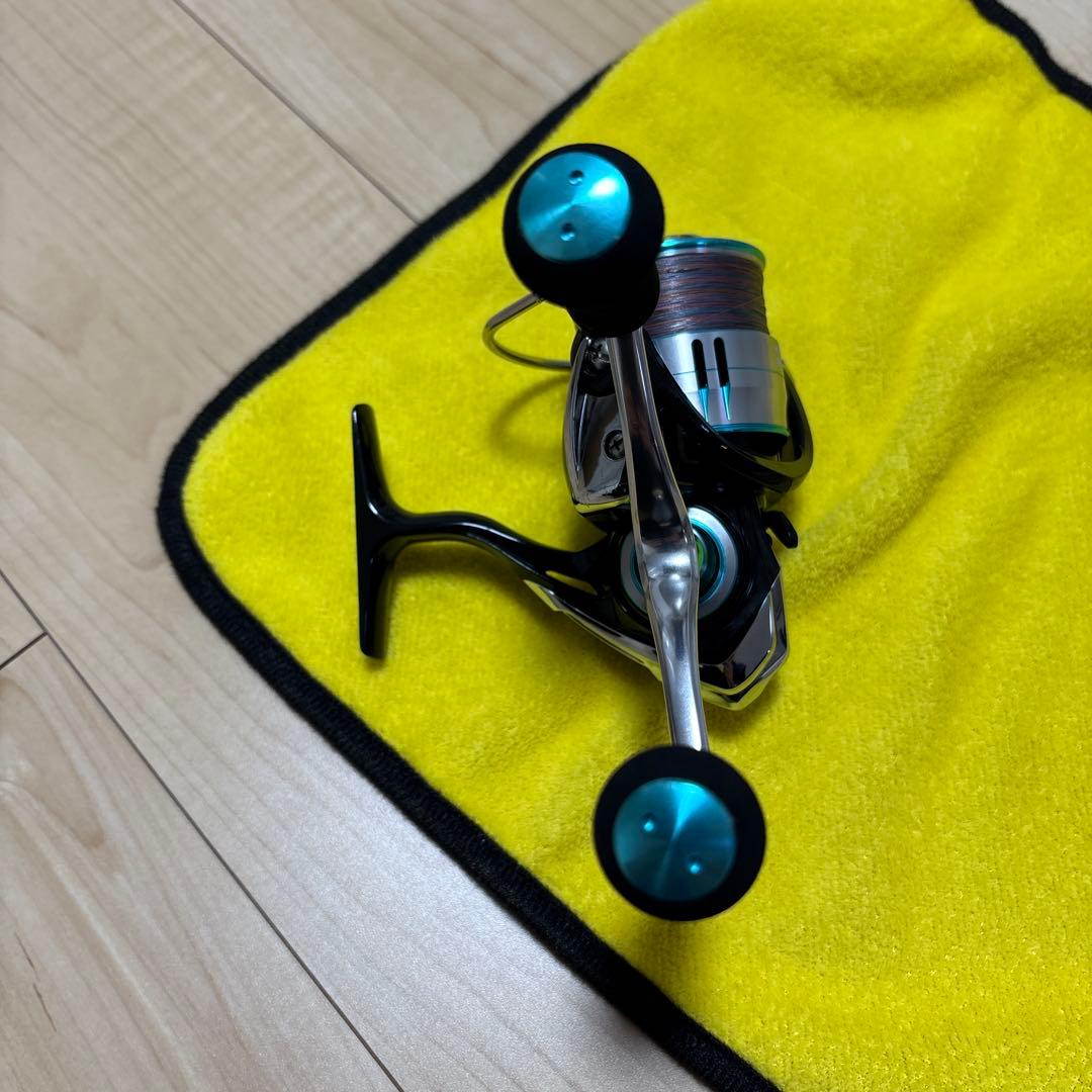 【時間限定値下げ】ダイワ　19 エメラルダス　LT 3000S-CH-DH