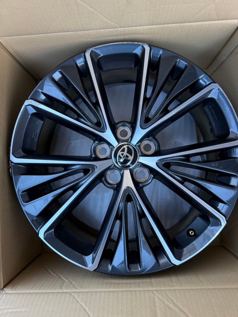 s*e様 トヨタ 19インチ ホイール ダークグレー