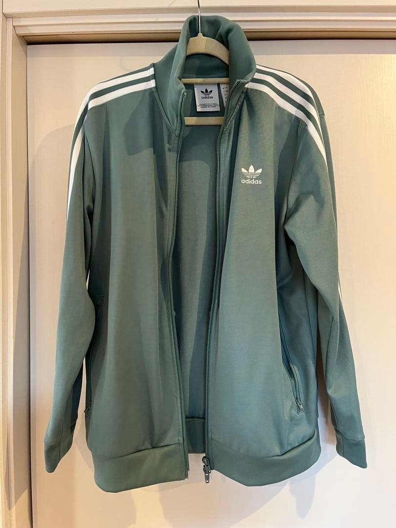 adidas originalsべッケンバウアー 上下　くすみグリーン L