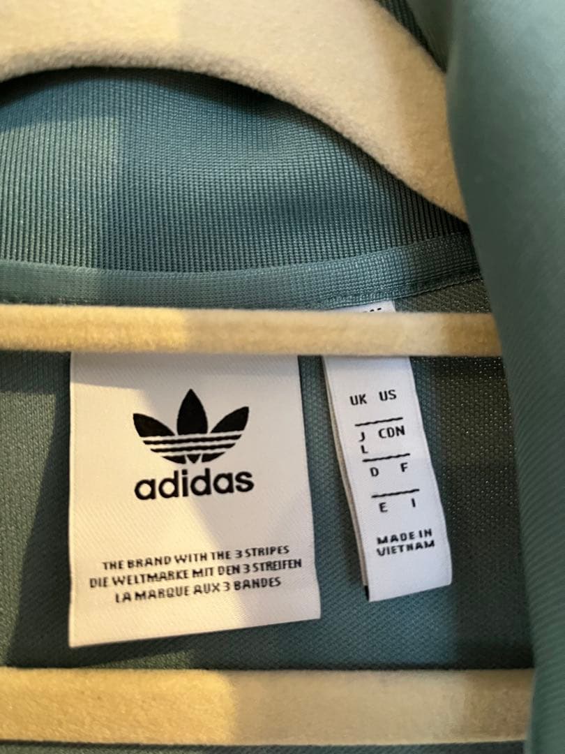 adidas originalsべッケンバウアー 上下　くすみグリーン L