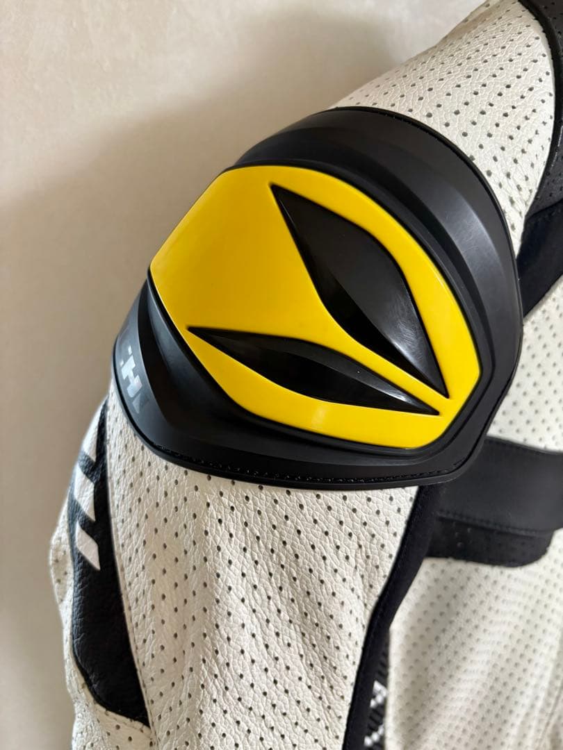 世*和様 RSTAICHI GP-WRX R305 LEATHER SUITサイ