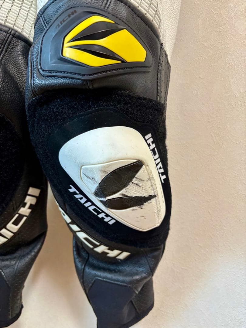 世*和様 RSTAICHI GP-WRX R305 LEATHER SUITサイ