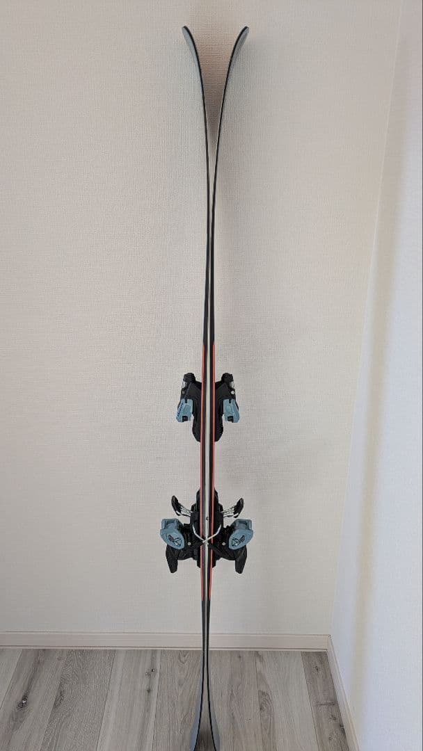 Salomon qst98 176cm STRIVE 12 23-24モデル