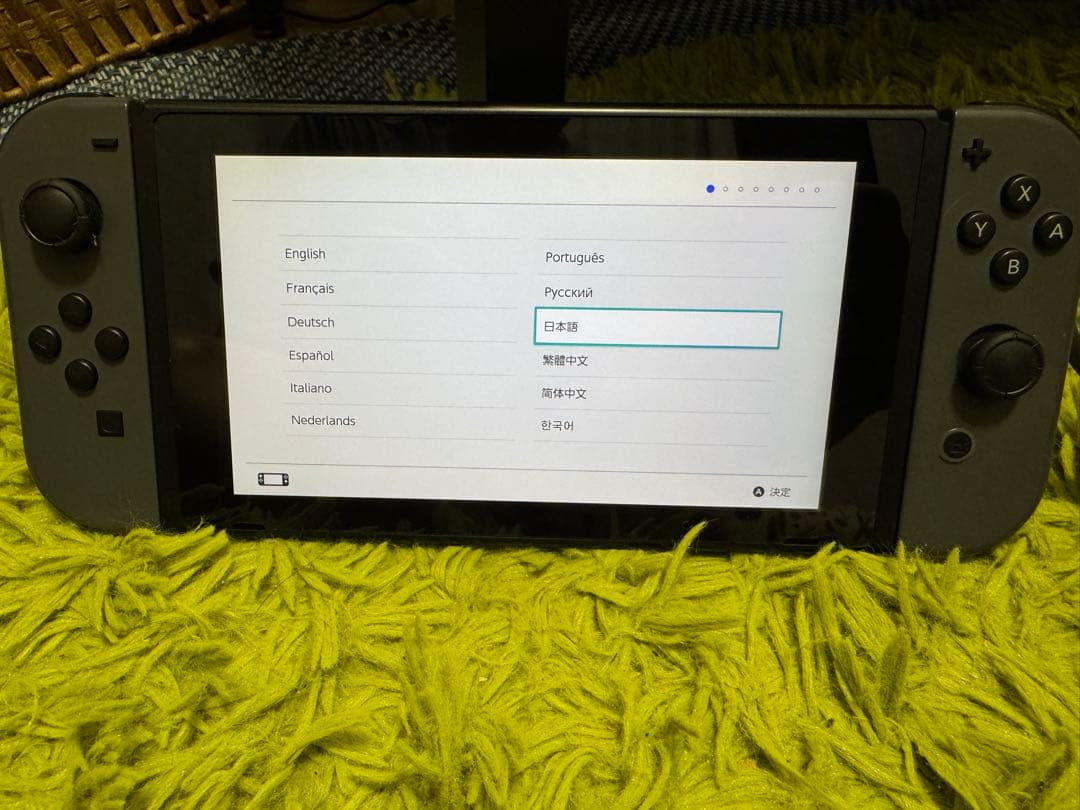 Nintendo Switch本体　64g SDカード付き
