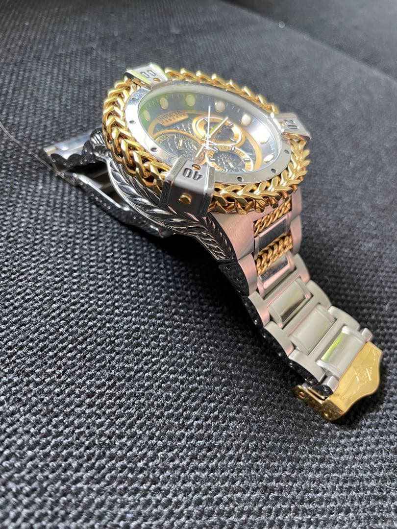 インビクタ　クロノグラフ 時計 ゴールド シルバー