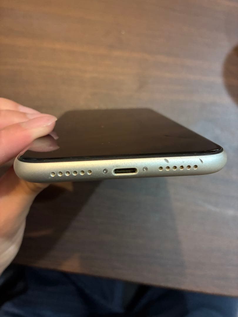 【ジャンク】iPhone11 本体