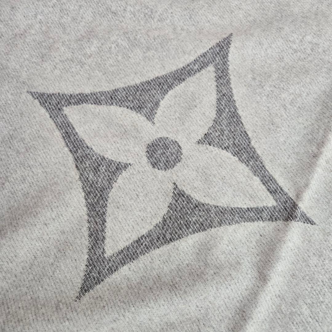 新品同様✨ルイ・ヴィトン マフラー モノグラム ジャイアント カシミア 現行品