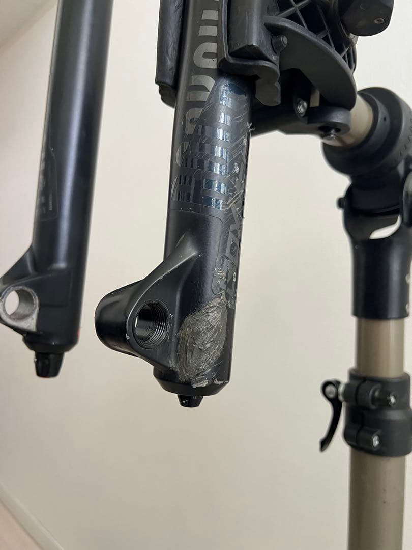 ロックショックス　ボクサー 2019 27.5