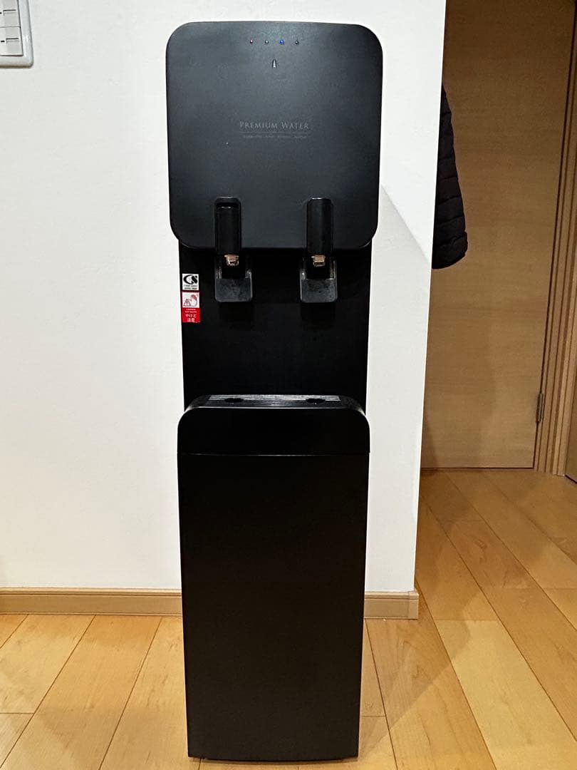 ウォーターサーバー プレミアムウォーターfamfit（ファムフィット）本体