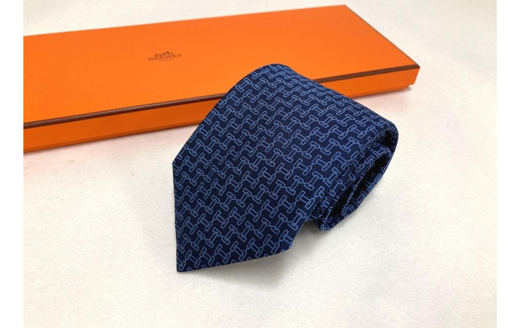 HERMES（エルメス） ネクタイ 幾何学模様 箱付き