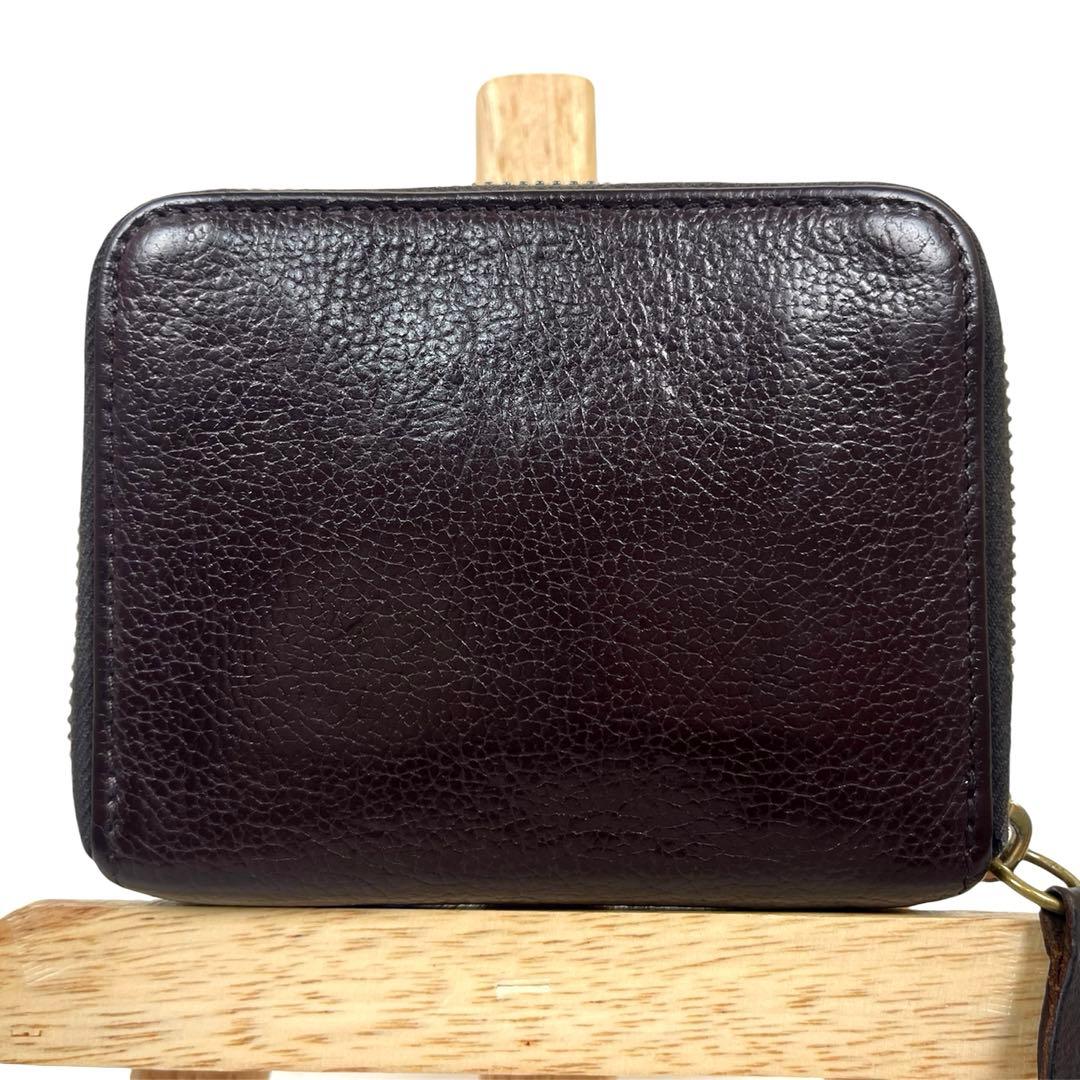 イルビゾンテ　二つ折り財布　ラウンドファスナー　コンパクトウォレット　本革　ロゴ