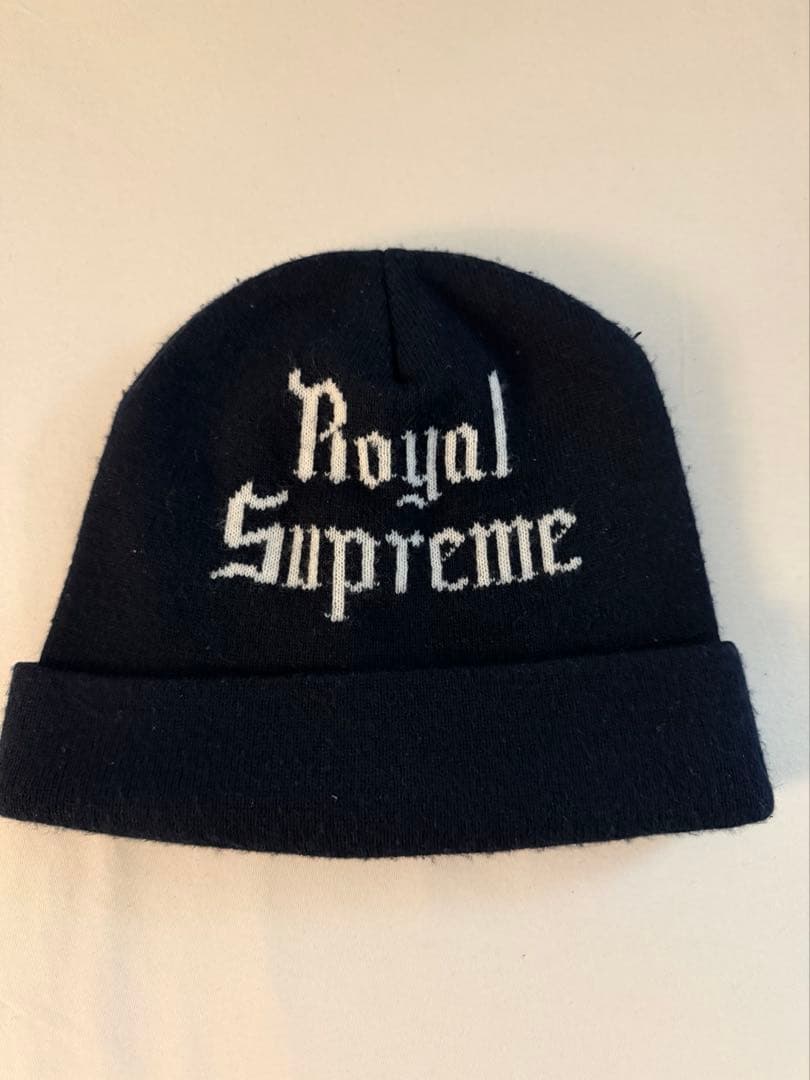 希少　Supreme ビーニー