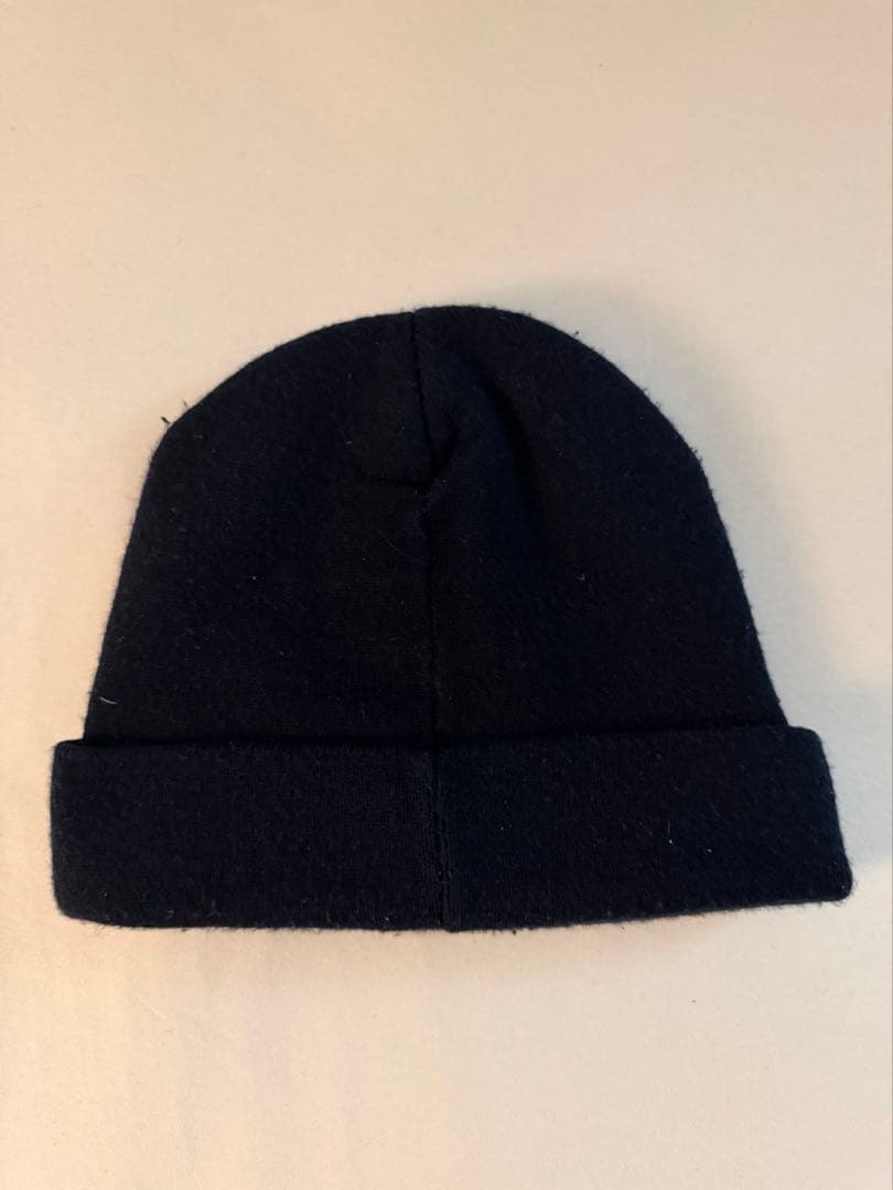 希少　Supreme ビーニー