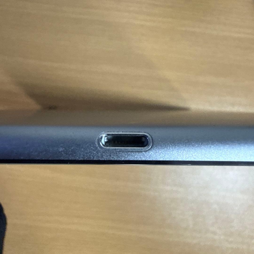 【完動品】iPad Pro 10.5インチ SIMフリー