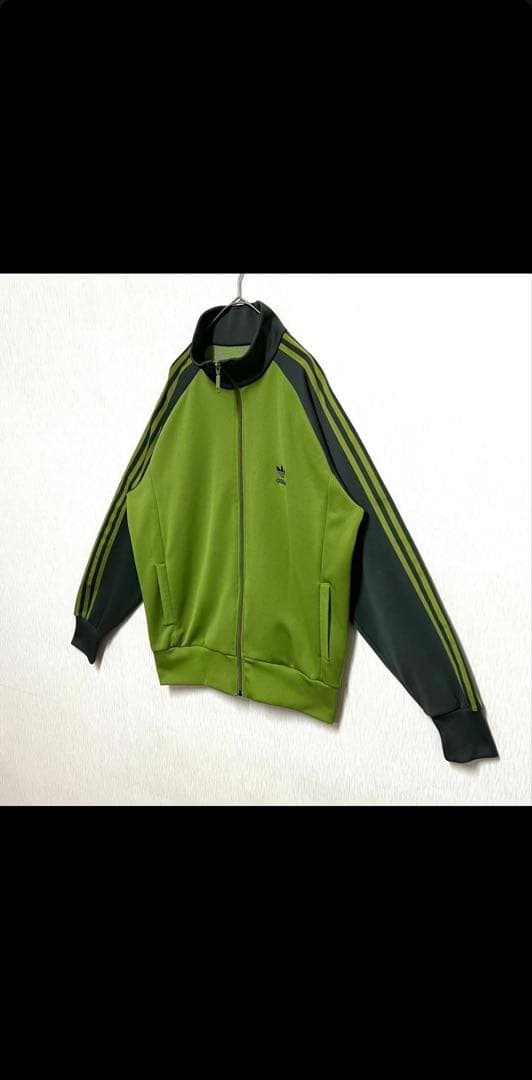 人気カラー adidas トラックジャケット XO グリーン 刺繍ロゴ 古着