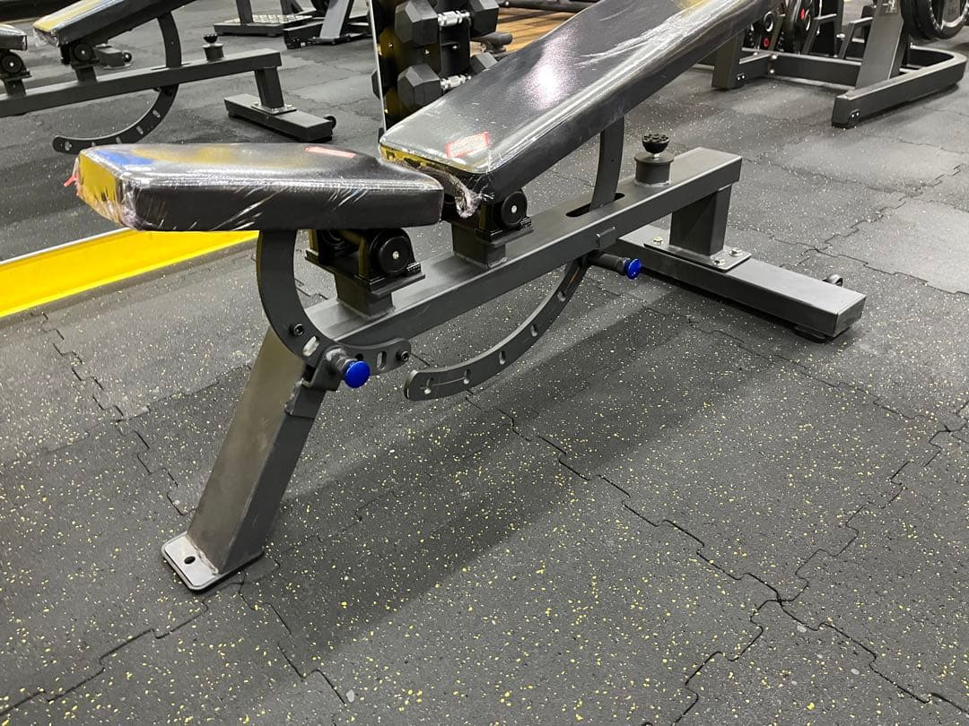 新型アジャストベンチ