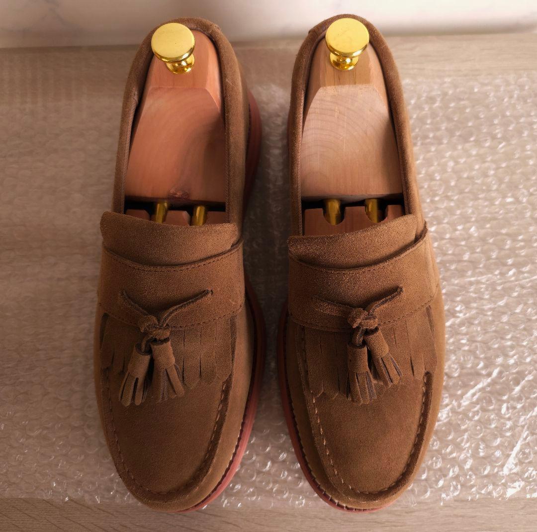 美品 コールハーン 希少な10周年モデル スエード タッセルローファー