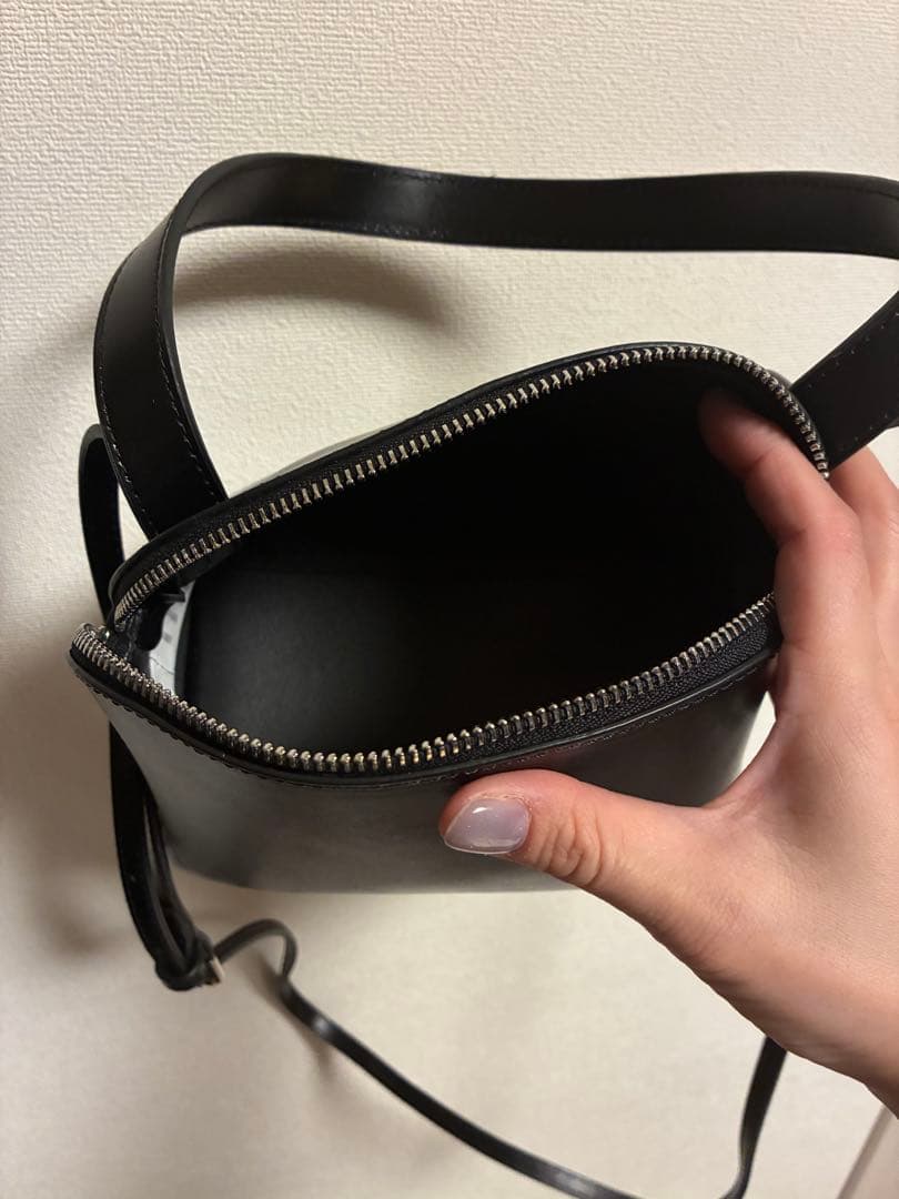 【ぺこさま専用】YAHKI クロスボディバッグ Ray Beams