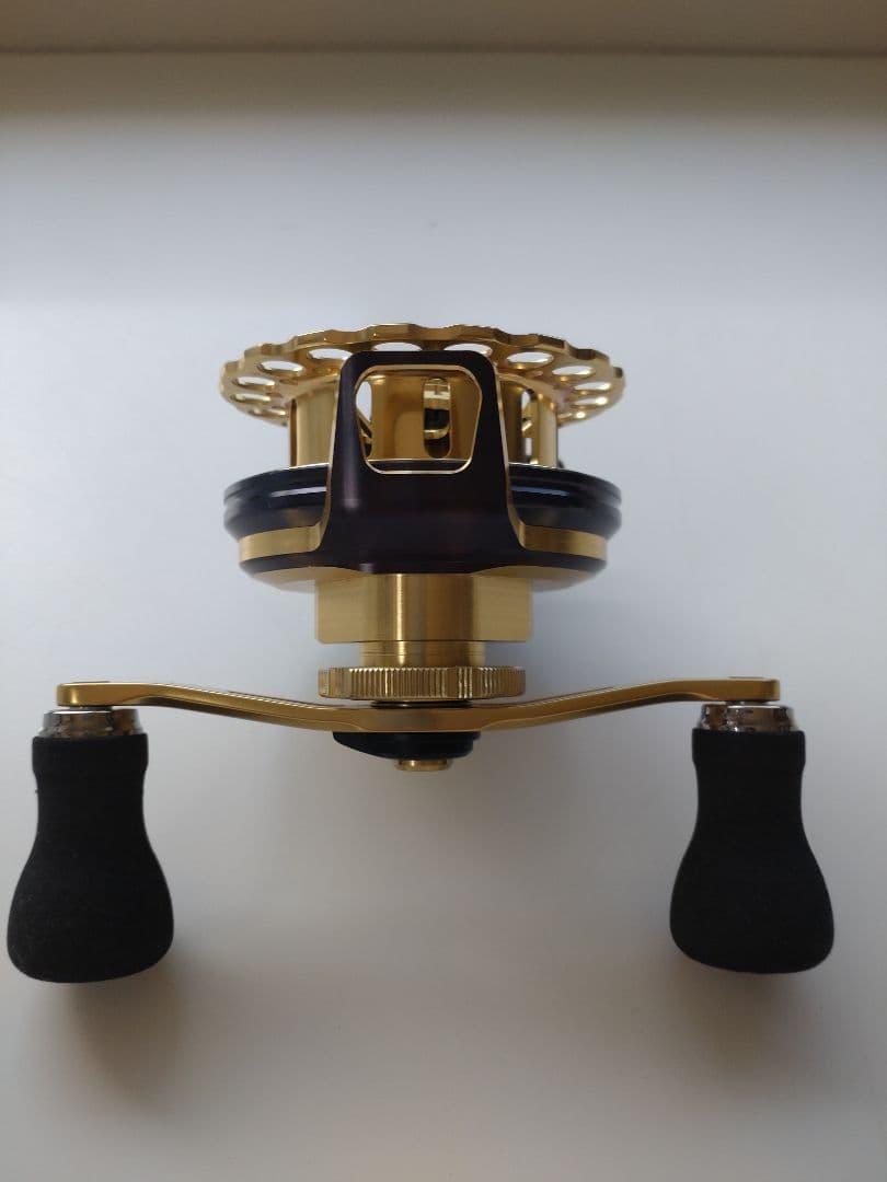 筏カセ SHIMANO セイハコウSPRC83 レフトハンドル ゴールド