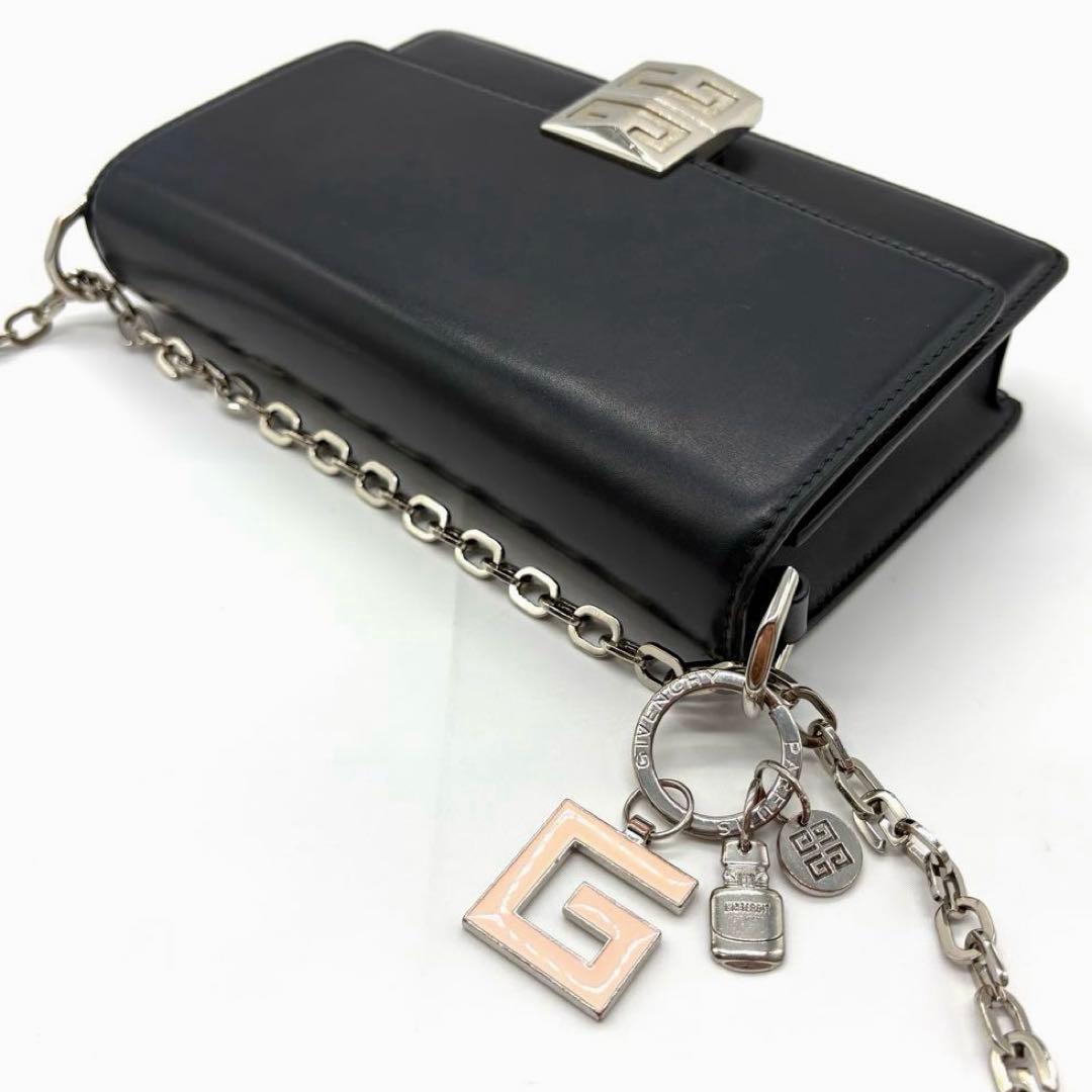 ジバンシィ レザー チェーンショルダーバッグ ブラック シルバー金具 正規品